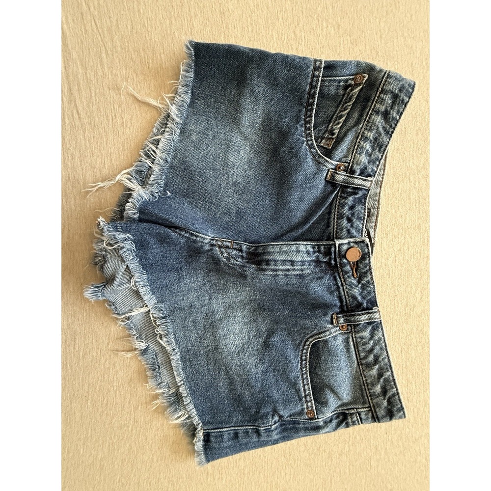 Volcom Micro Cut Off Jean Shorts Woman's Size 29